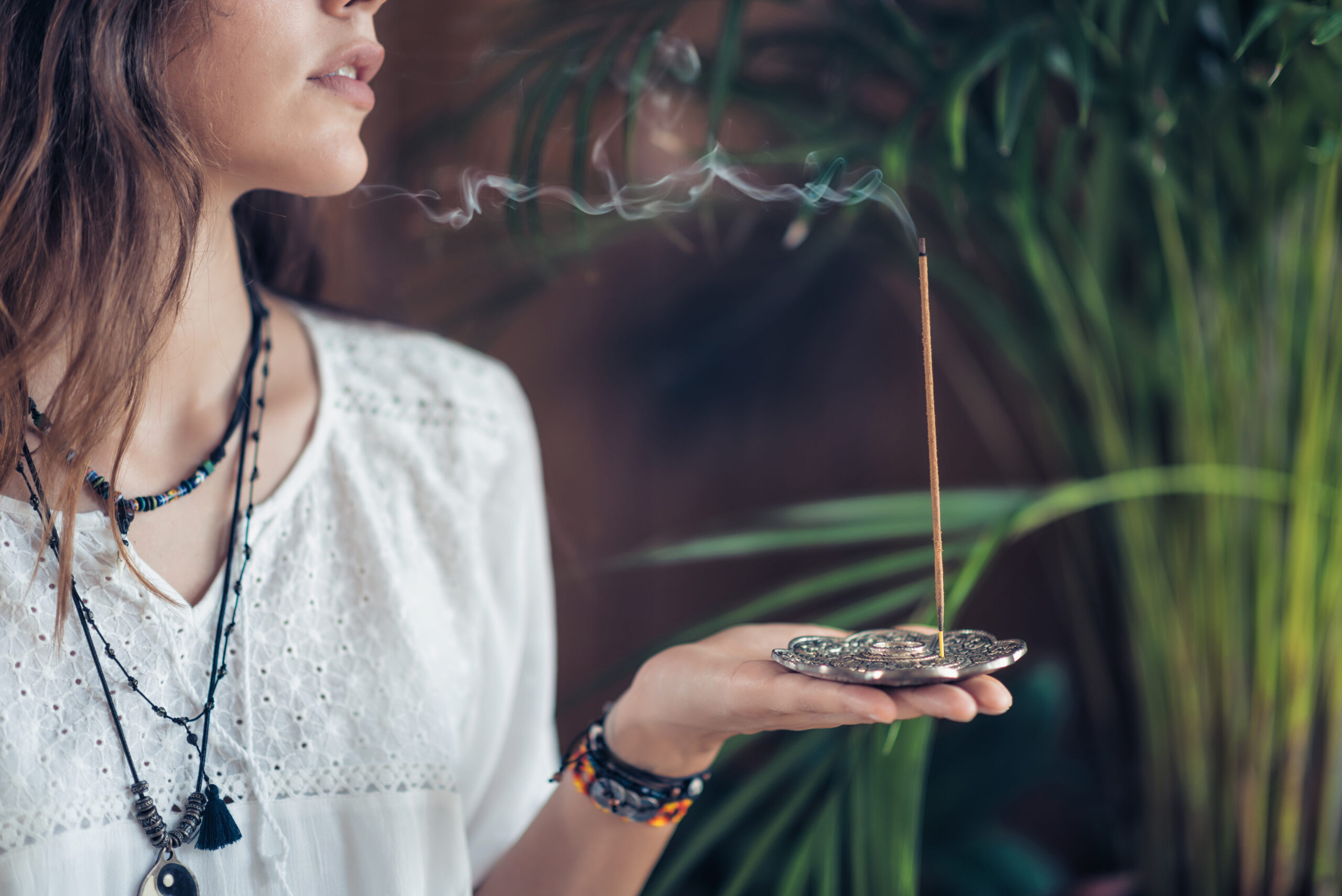 How Incense Influences Your Subconscious Mind